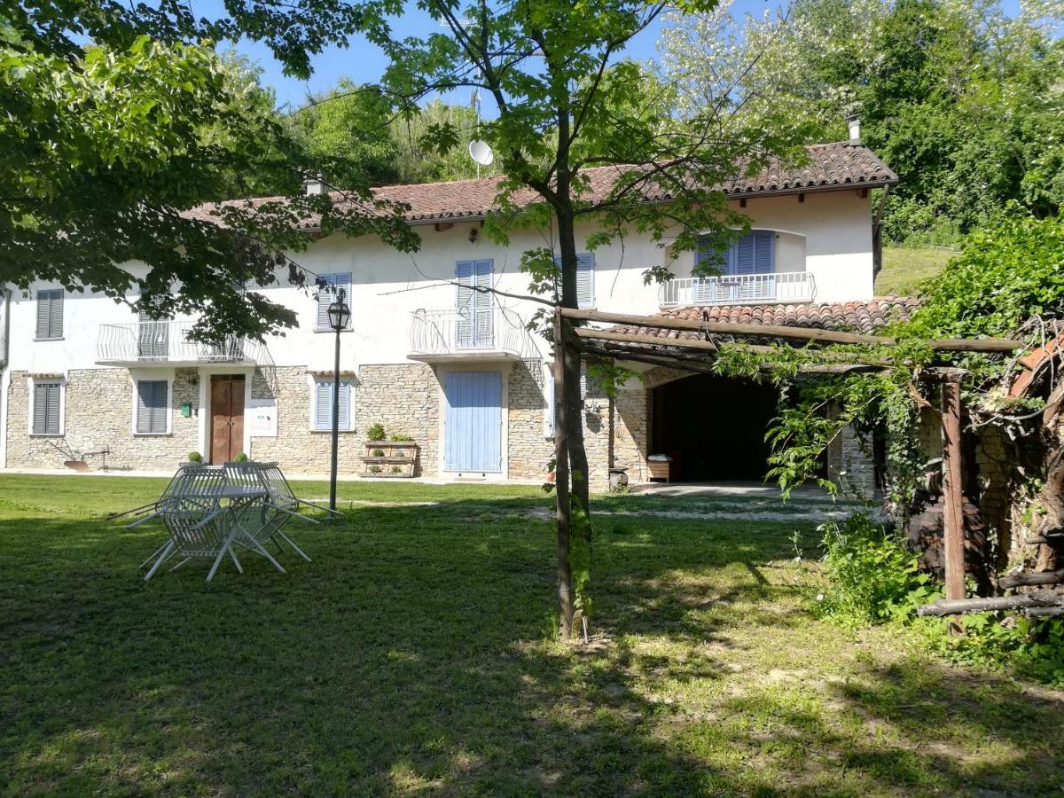 Il Mestiere Di Vivere -Casa Vacanze- Villa Santo Stefano Belbo Exterior photo